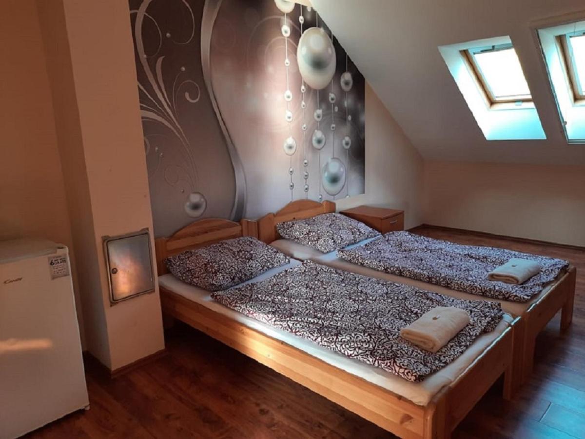 Ponty-Poronty Vendeghaz Hotel Nagybaracska Eksteriør billede
